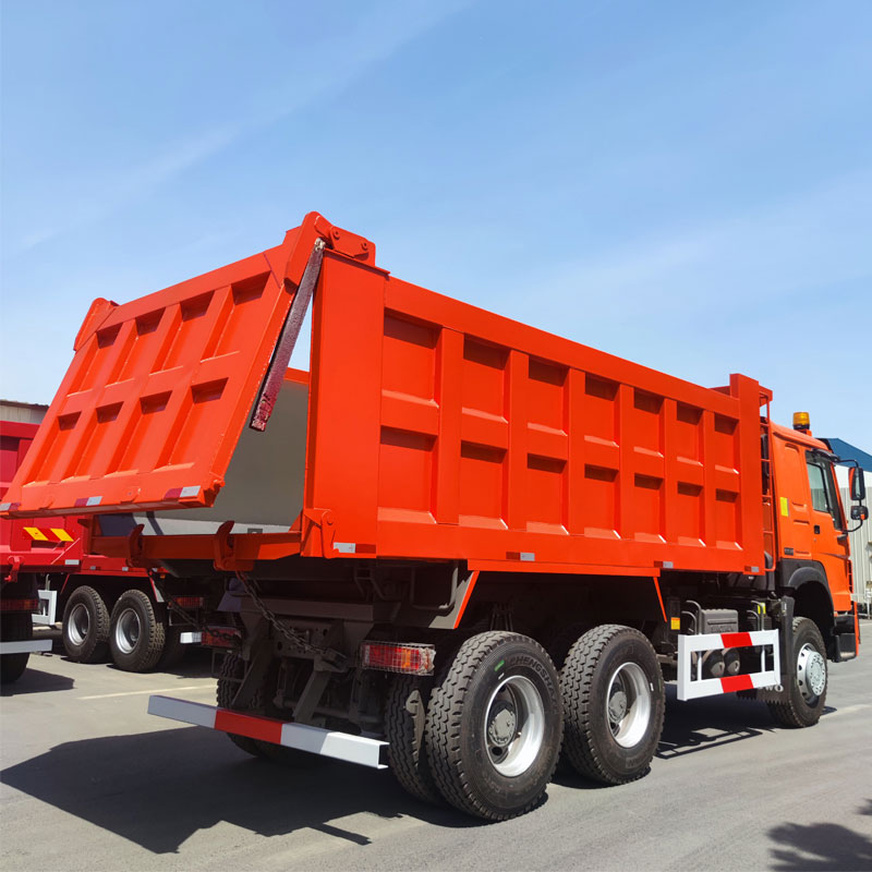 ساينو تراك هوو 371 6 × 4 شاحنة قلابة