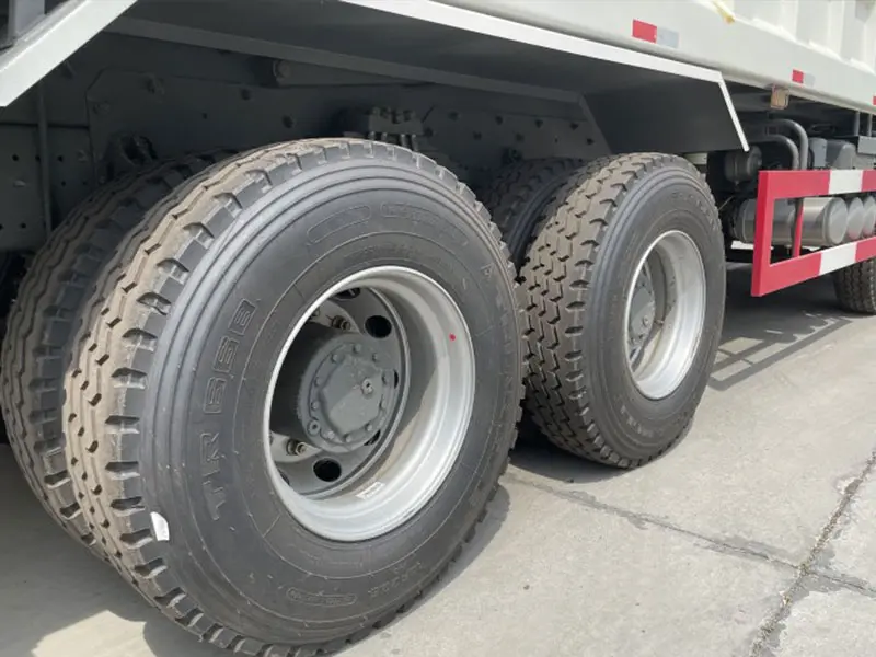 تستخدم Howo Nx Tipper Truck Factory Price