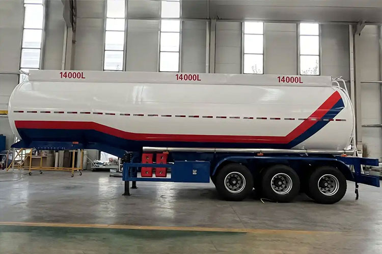 مصنعي مقطورات ناقلة الوقود