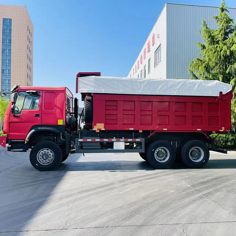 Camião basculante Sinotruk Howo 6X6 usado