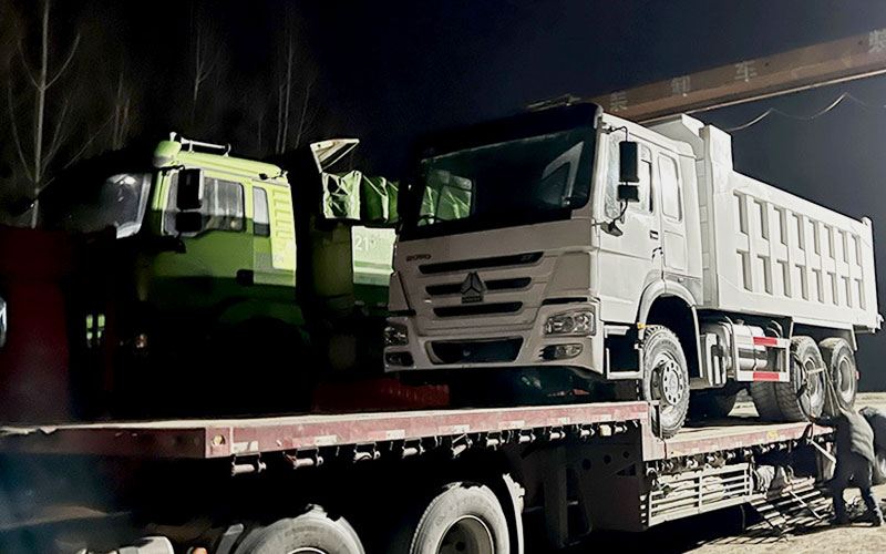 caminhão basculante howo