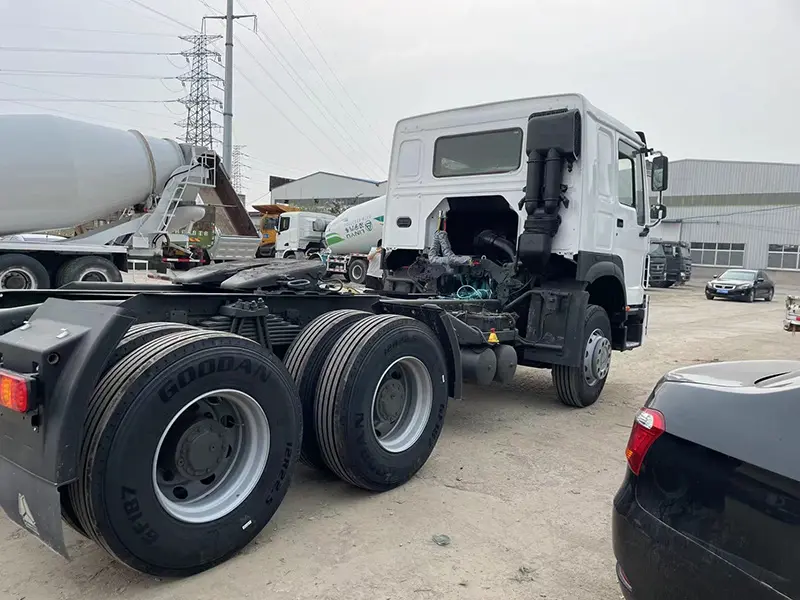 Most Popular Trucks and Tractor Powerful with Fast Delivery