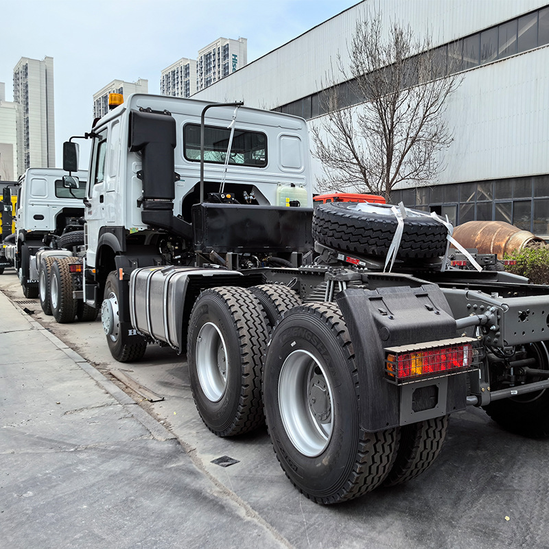 RHD Used Howo 6x4 Tractor Head