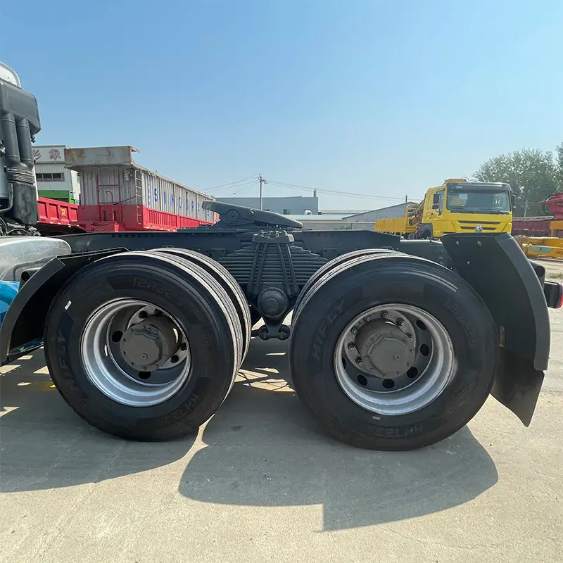 RHD Used Howo 6x4 Tractor Head