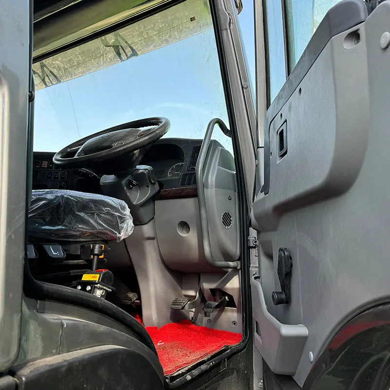 Howo 8x4 12 Wheeler Dump Truck