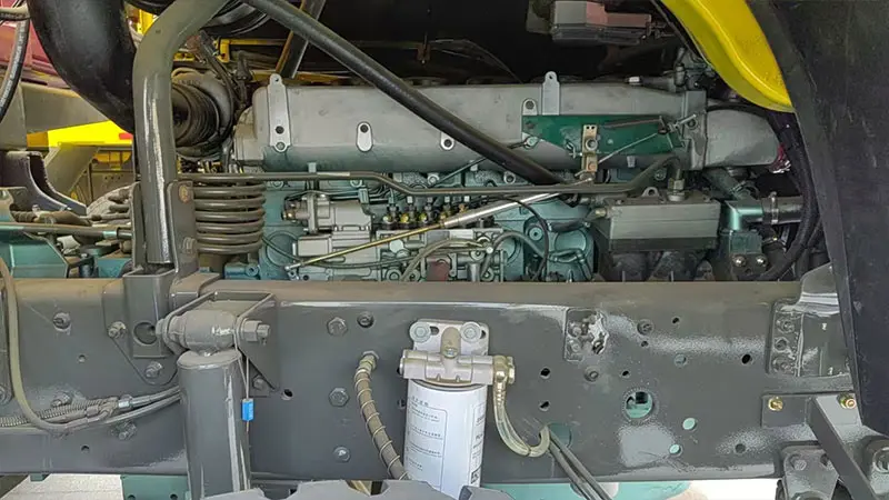 sinotruk howo 8x4 dump truck 